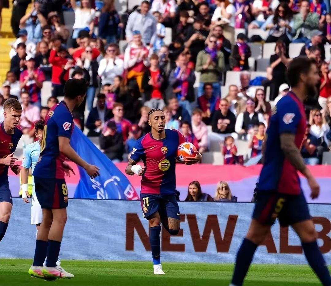 ayx爱游戏官网-转折点！巴塞罗那官宣签约，亚洲杯窗口期攻防权衡，目标明确，赛程密集仍需轮换的简单介绍