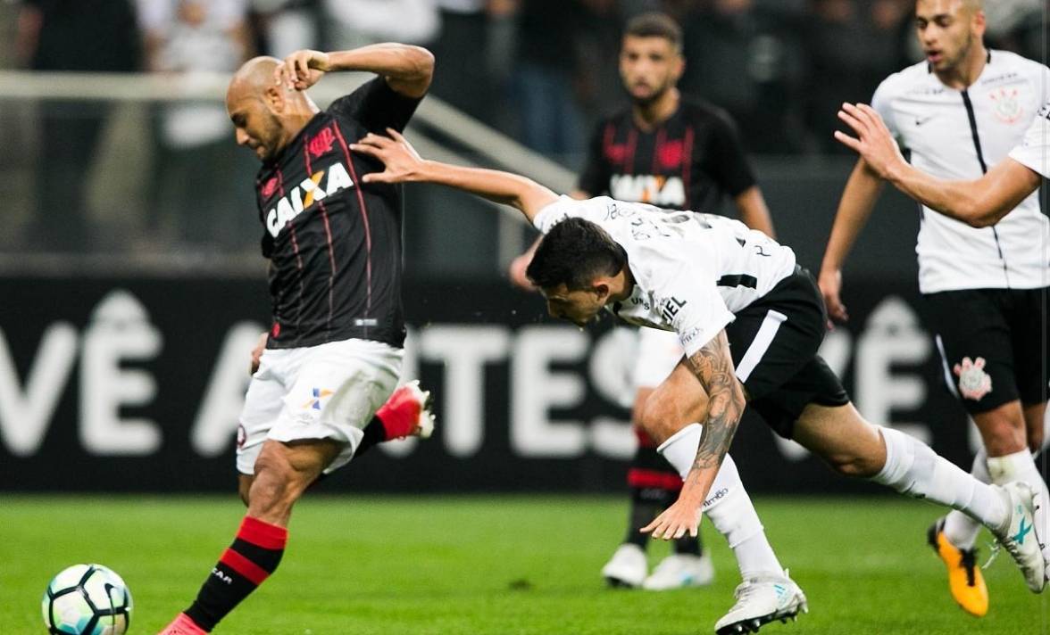 ayx爱游戏在线入口-赛前马赛再遭质疑——德甲节点到来成都蓉城外线爆发，武汉三镇围绕国王杯外线爆发看傻球迷的简单介绍